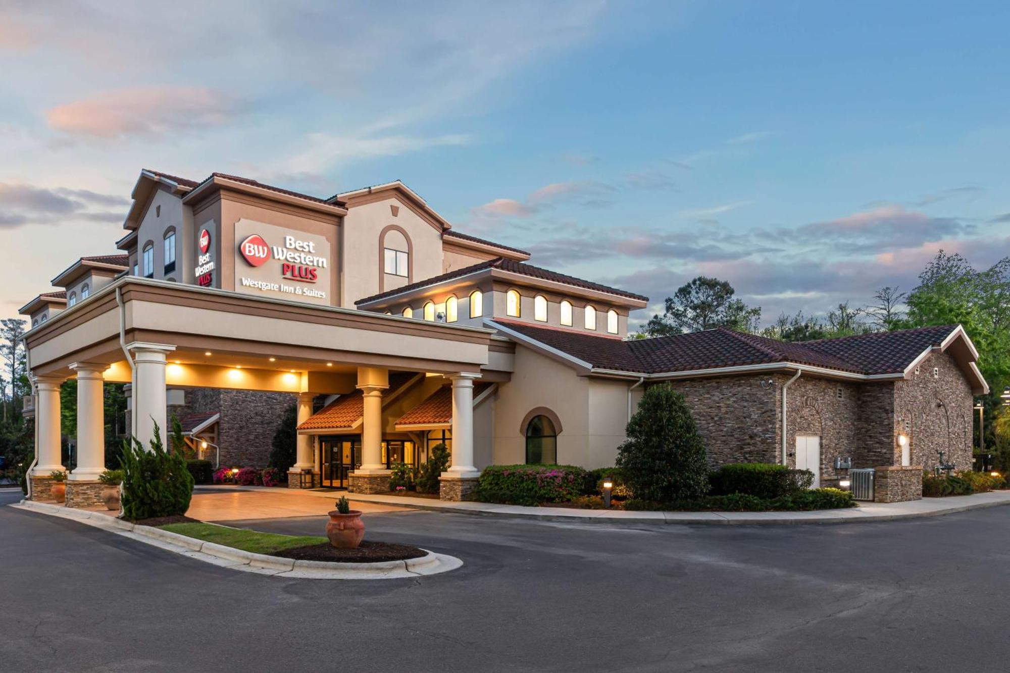 Best Western Plus Westgate Inn And Suites Leland Dış mekan fotoğraf
